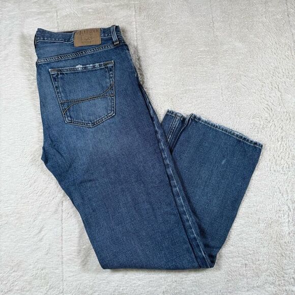 Hollister Men’s Straight Leg Distressed Jeans - Picture 2 of 8